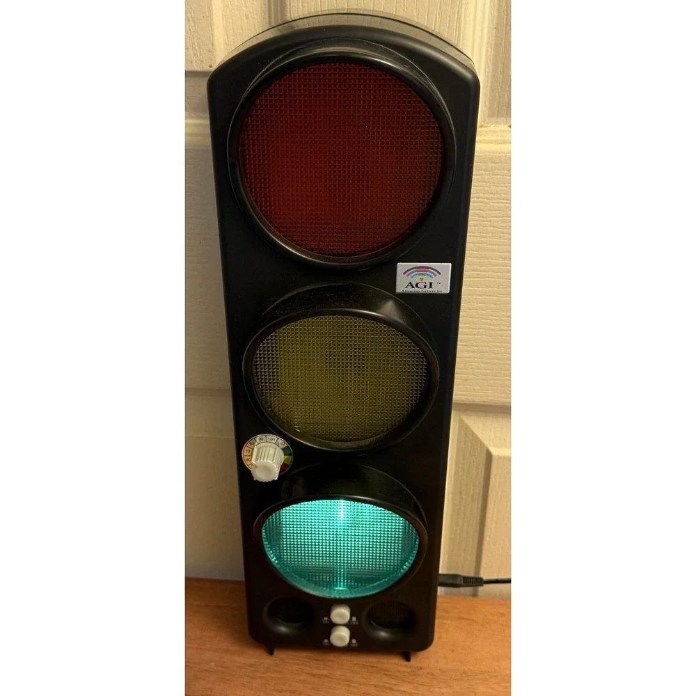 YACKER TRACKER TAG2001 Original Signal Light, Traffic Light Sound Meter Tested